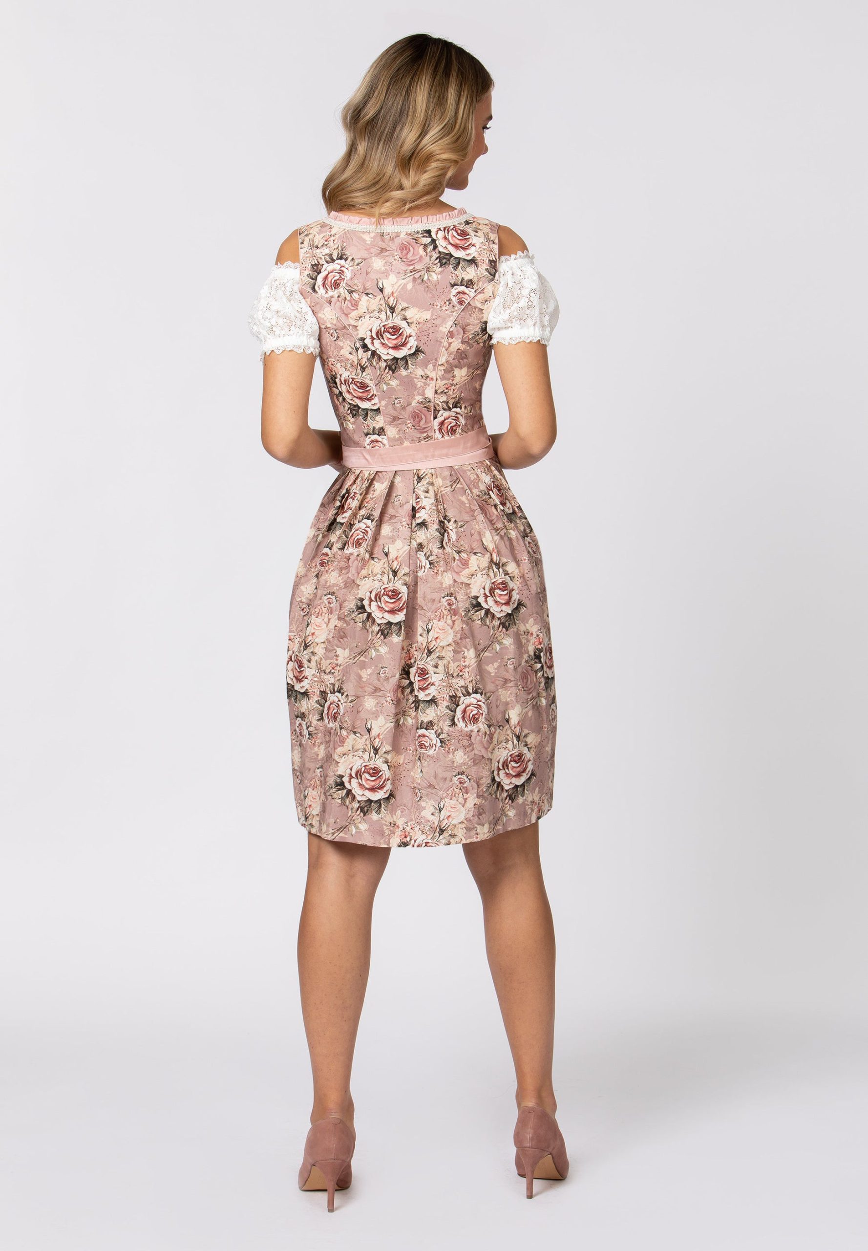 dirndl-delphine-99378-64004af50c310